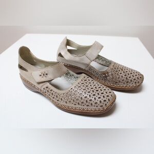 Rocker Mary Jane shoes